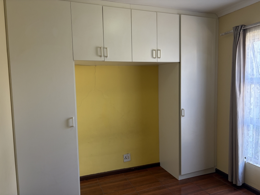 3 Bedroom Property for Sale in Table View Western Cape